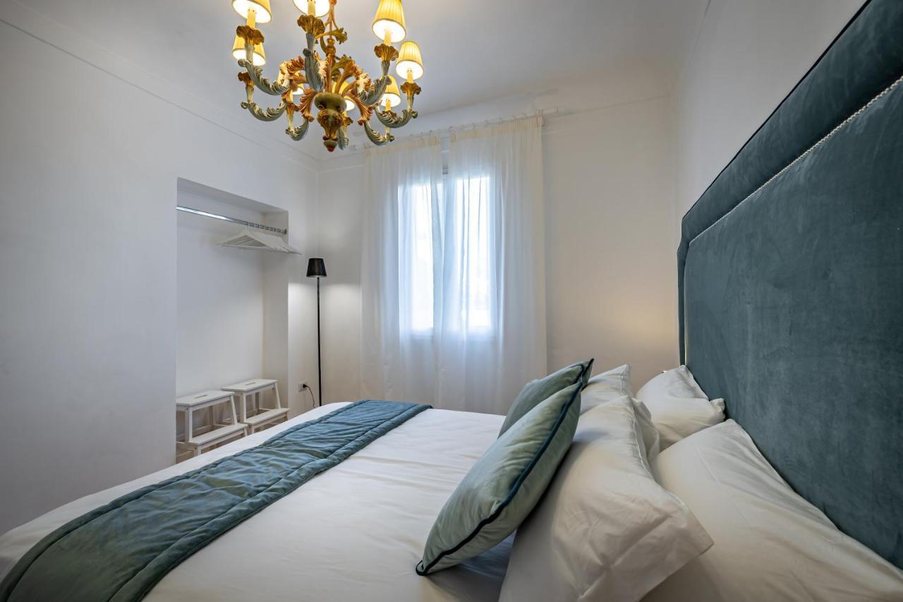 Jcl First Apt In The Hearth Of Флоренция Экстерьер фото